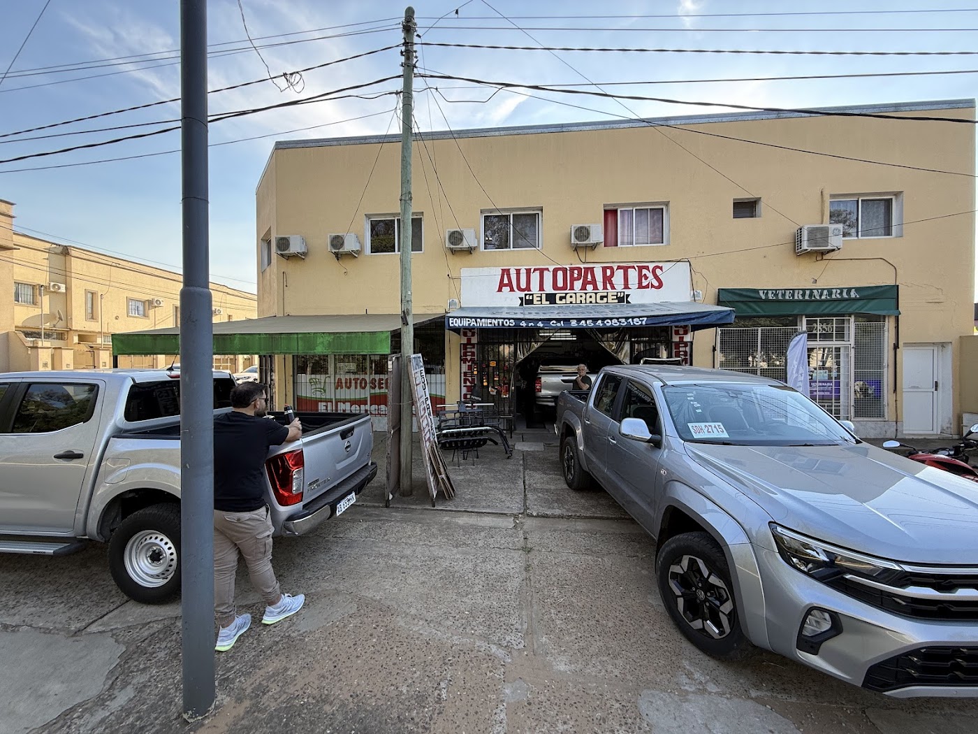 AUTOPARTES Y EQUIPAMIENTOS EL GARAGE