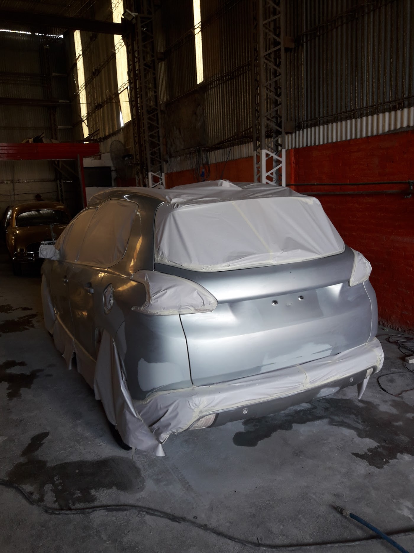 AUTOREP S.A. taller chapa y pintura