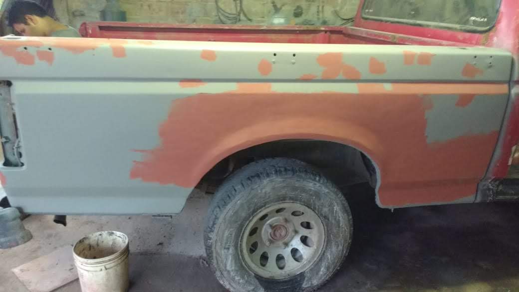 Taller de chapa y pintura el amigo